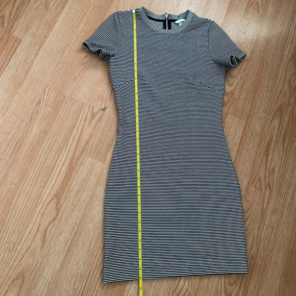H&M Striped Short Sleeve Black & White Bodycon Mini Dress Size S - Picture 6 of 11